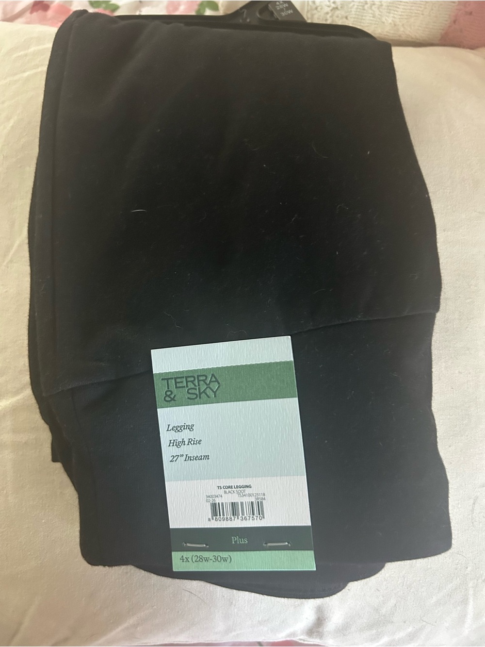 Terra & Sky Black High-Rise Leggings - Plus Size